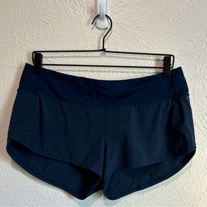 Lululemon Speed Up short 2.5” in navy blue